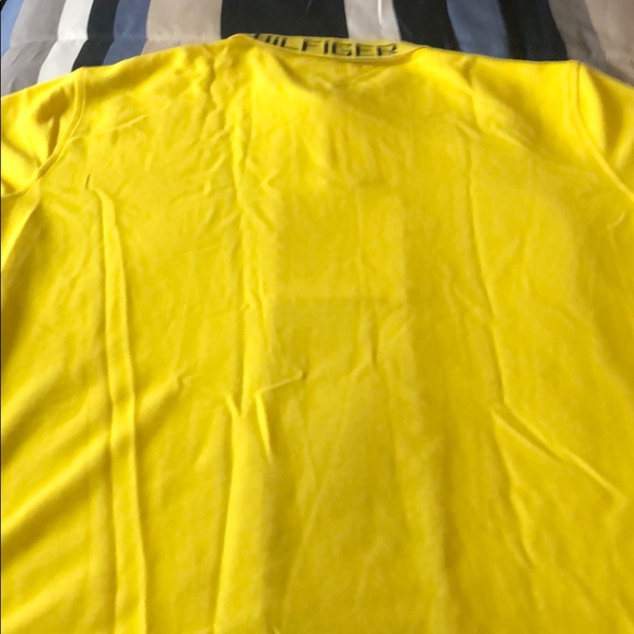 Tommy Hilfiger polo - Picture 3 of 7